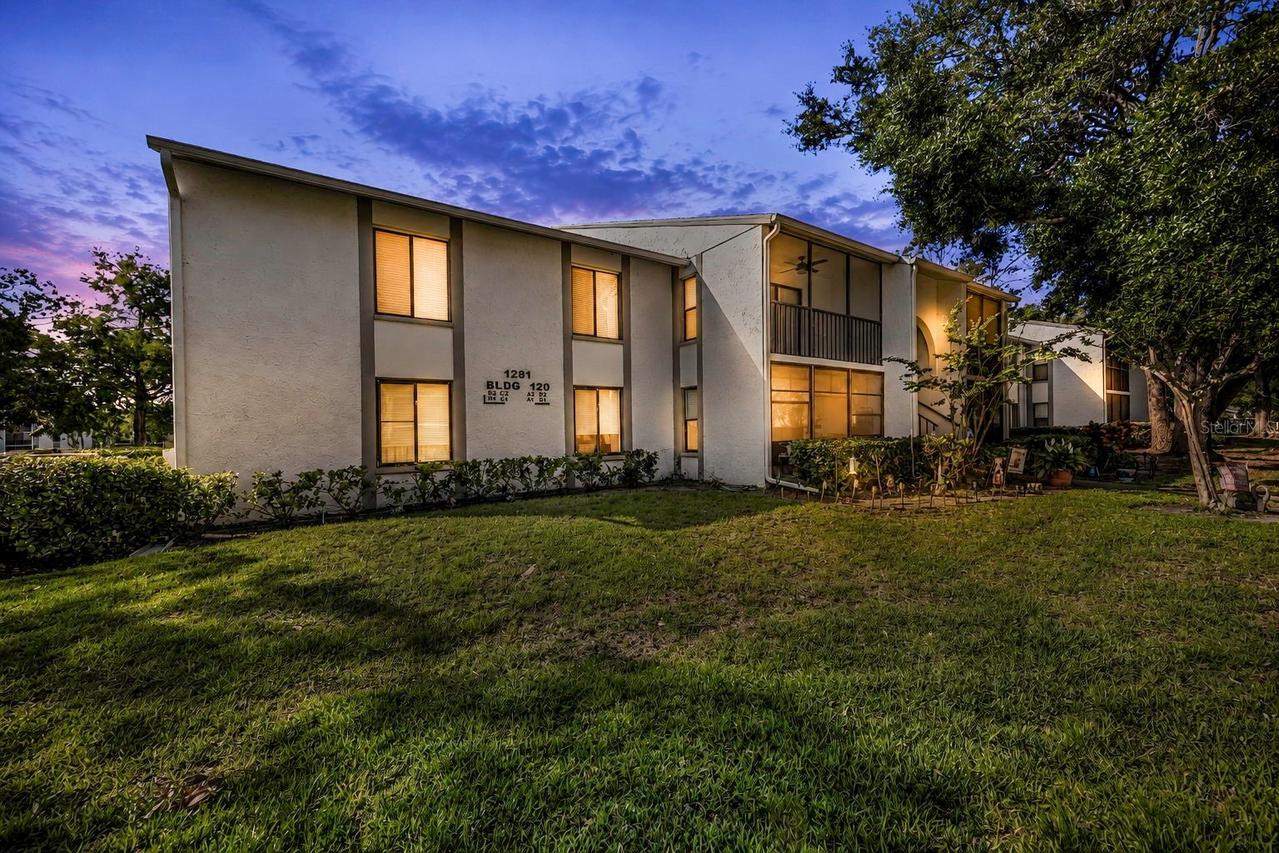 1281 Pine Ridge Cir. #A2, Tarpon Springs, FL 34688