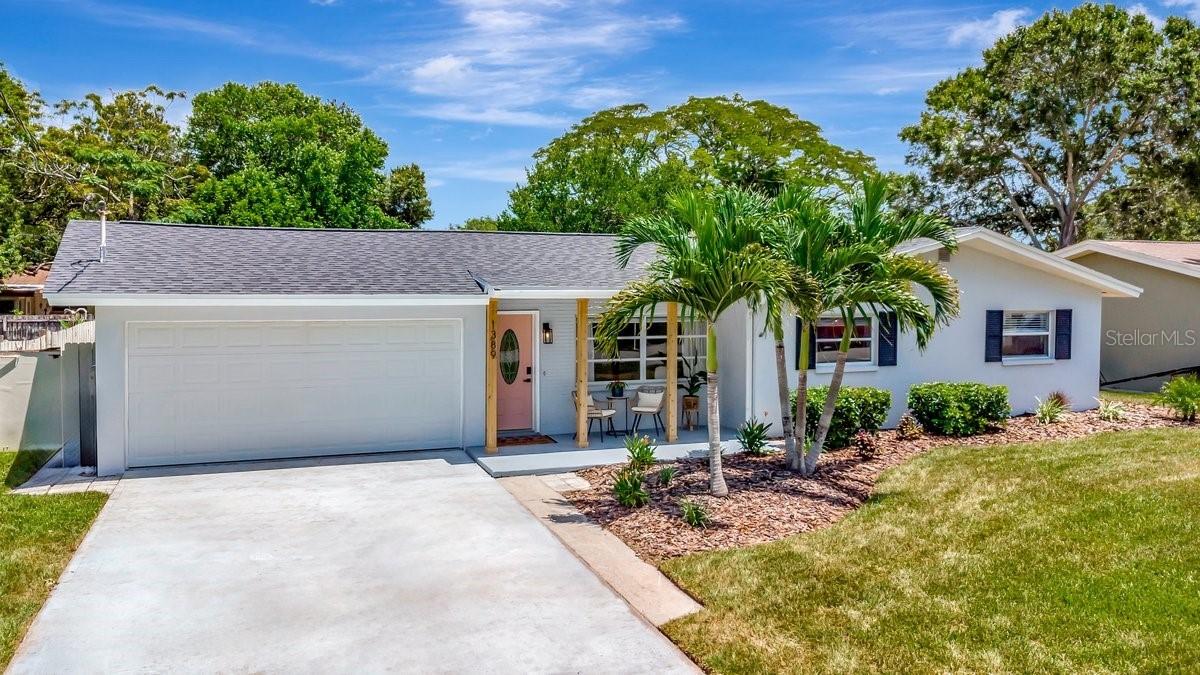 1389 Chesterfield Dr., Clearwater, FL 33756