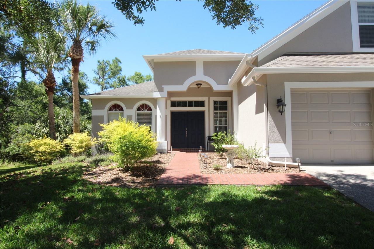 14743 Heronglen Dr., Lithia, FL 33547