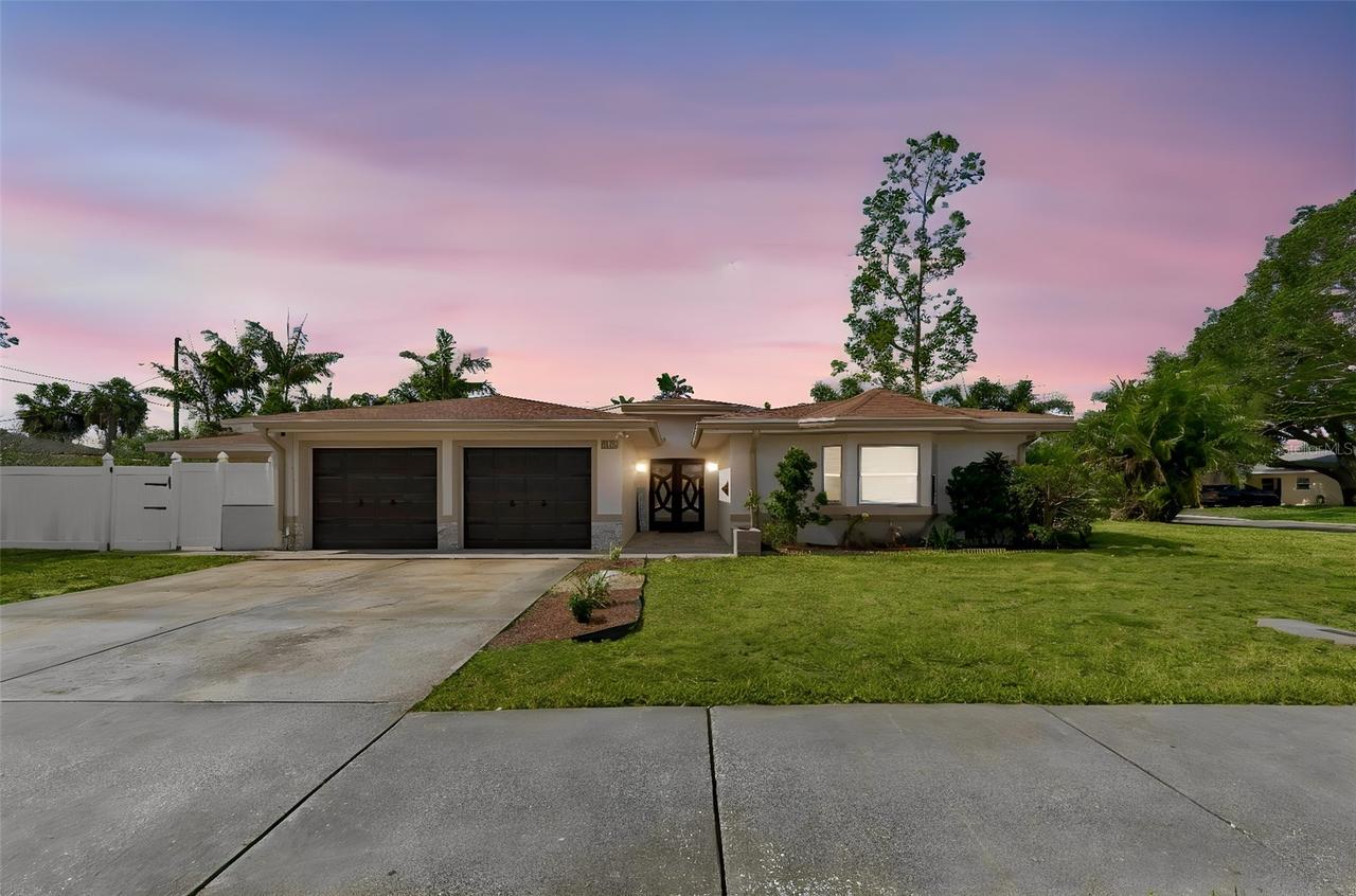 2790 Pinellas Point Dr., St Petersburg, FL 33712