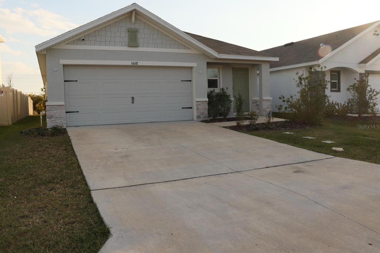 1668 Hazy Sea Dr., Plant City, FL 33565
