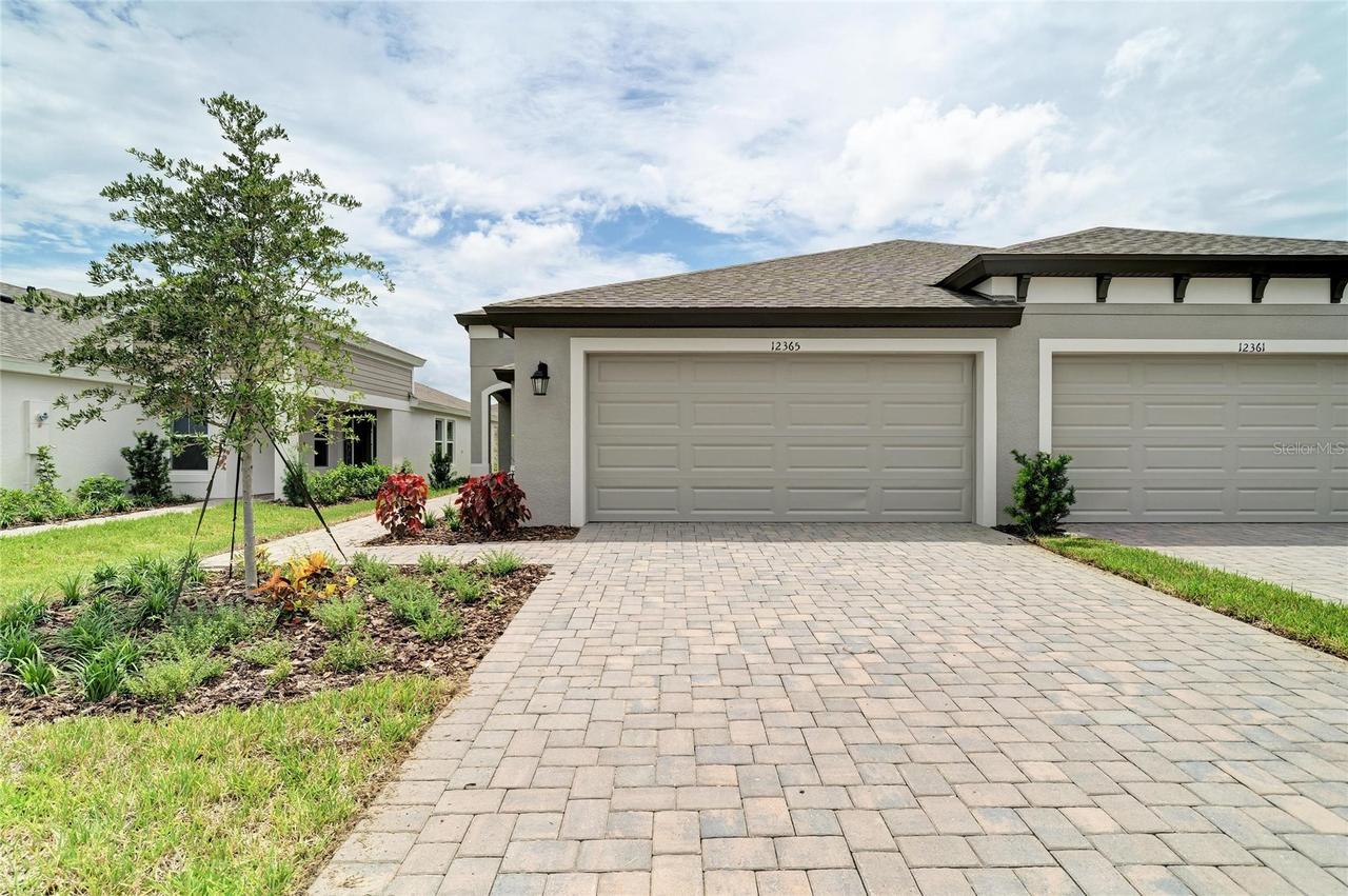 12365 Oak  Hill Way, Parrish, FL 34219