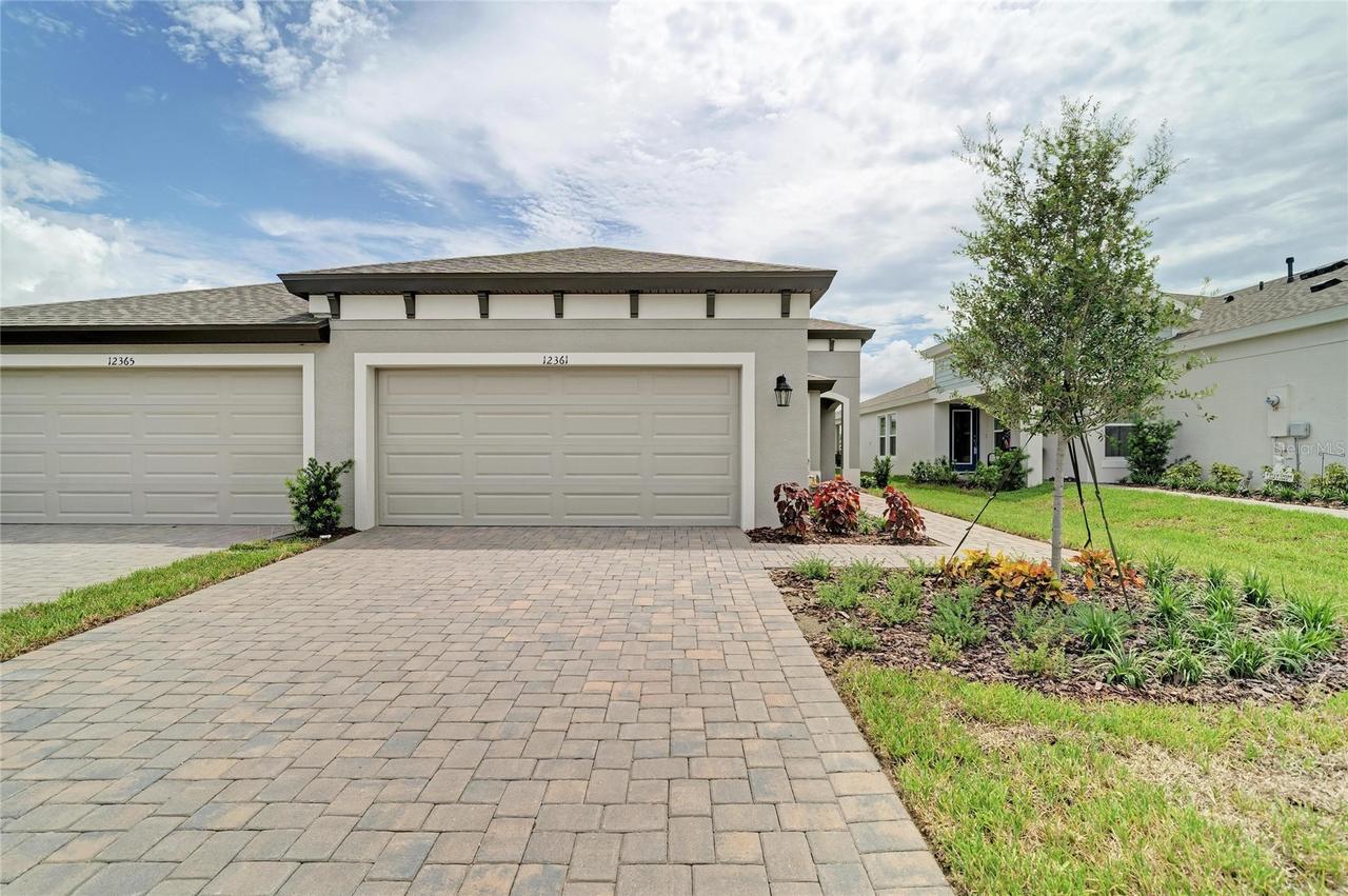 12361 Oak  Hill Way, Parrish, FL 34219