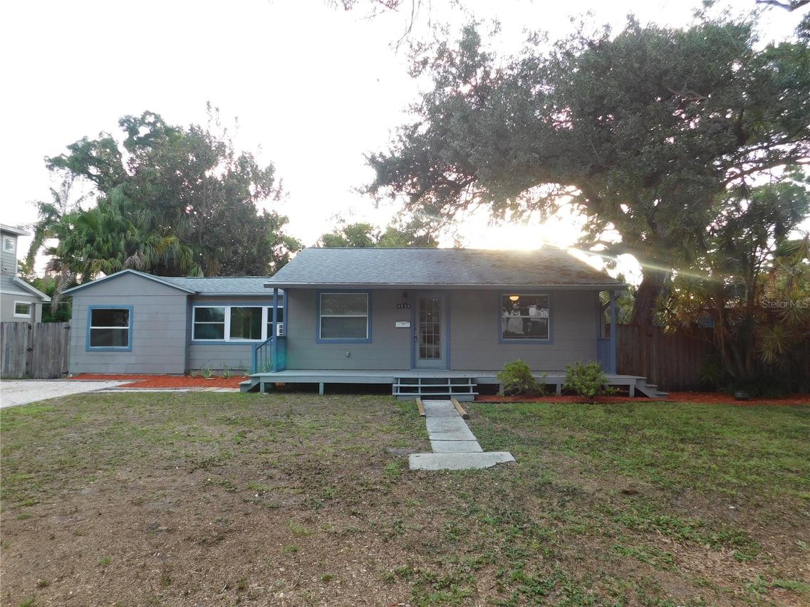 4934 20th St., St Petersburg, FL 33714
