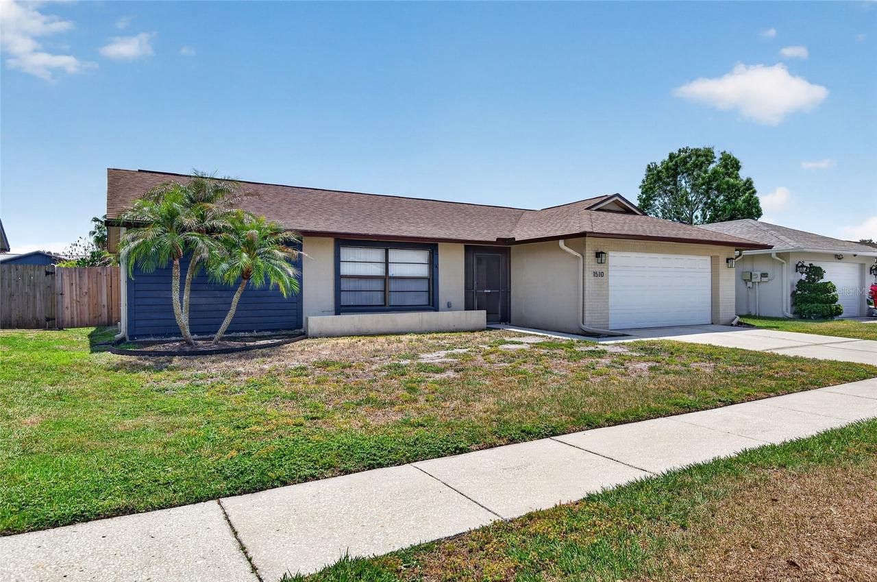 1510 Kestrel Way, Brandon, FL 33511