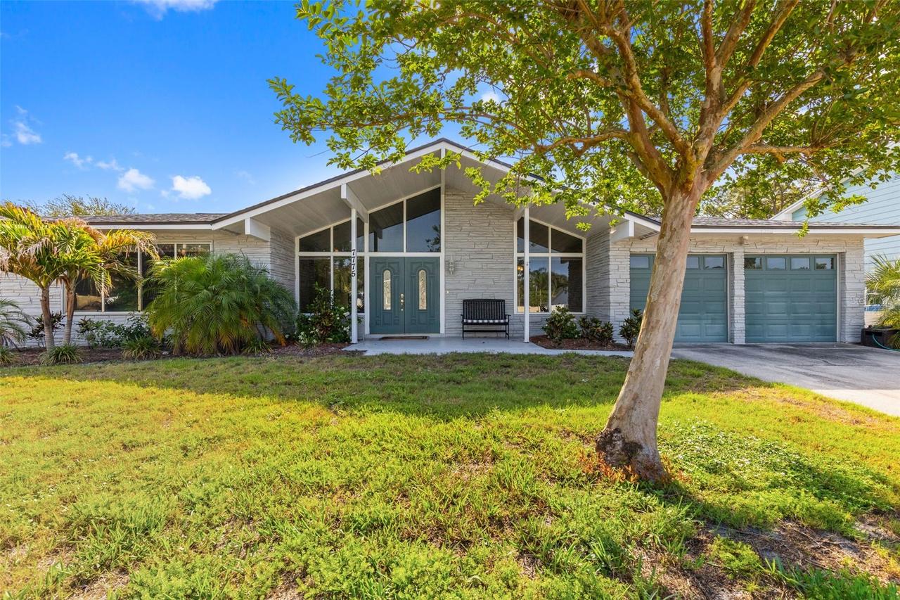 7775 132nd Way, Seminole, FL 33776