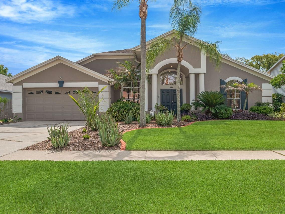 1804 River Crossing Dr., Valrico, FL 33596