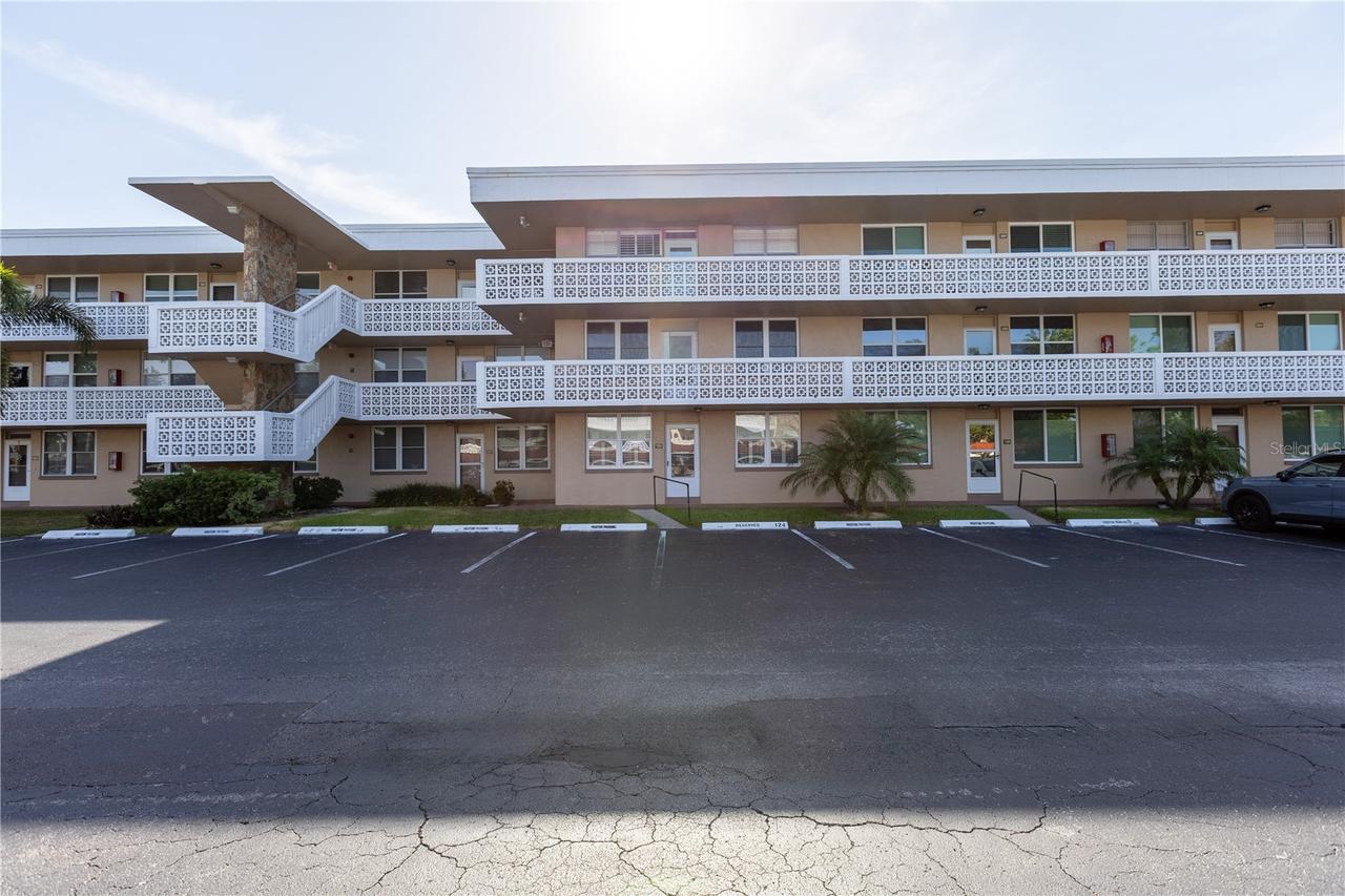 4915 Bay St. #224, St Petersburg, FL 33703