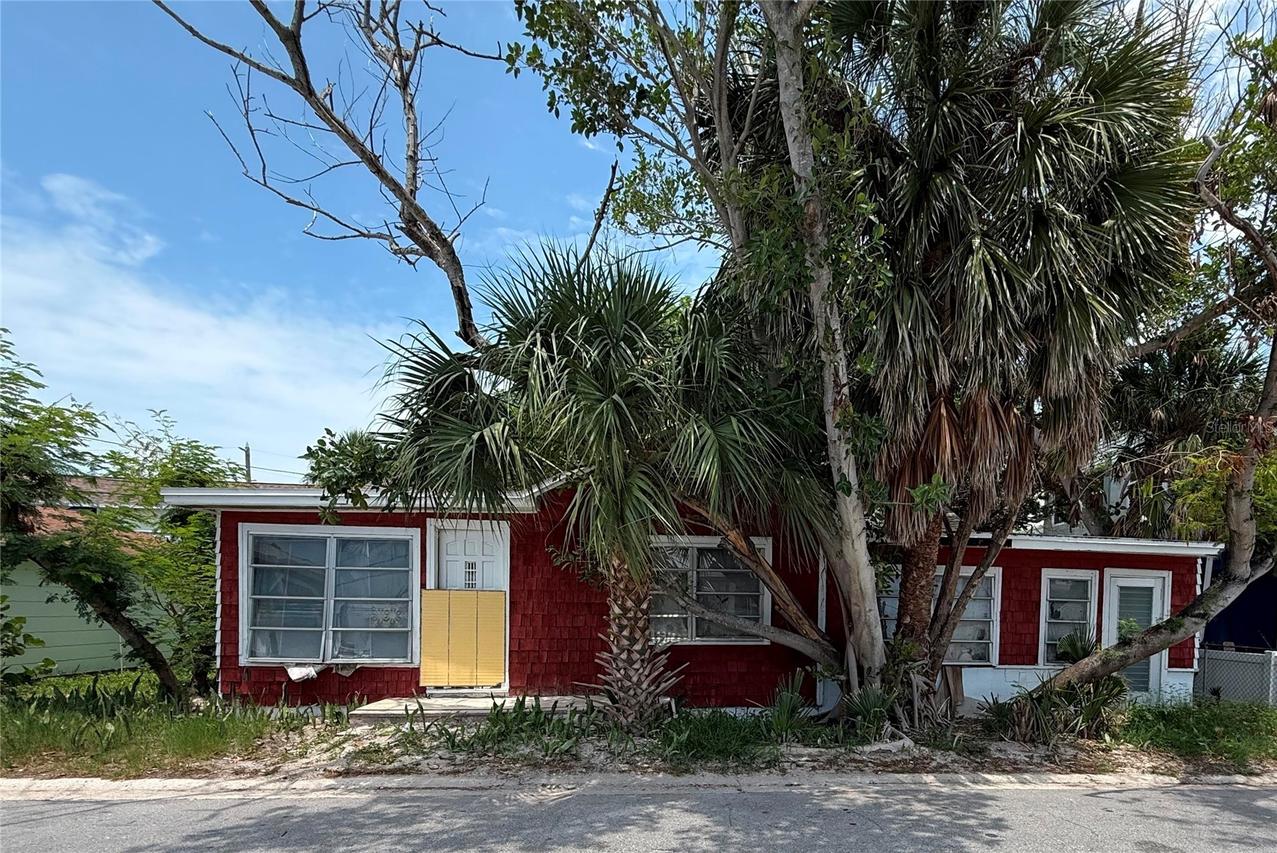 116 85th Ave., Treasure Island, FL 33706
