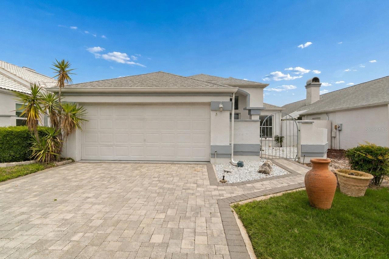 10454 Casa Grande Cir., Spring Hill, FL 34608
