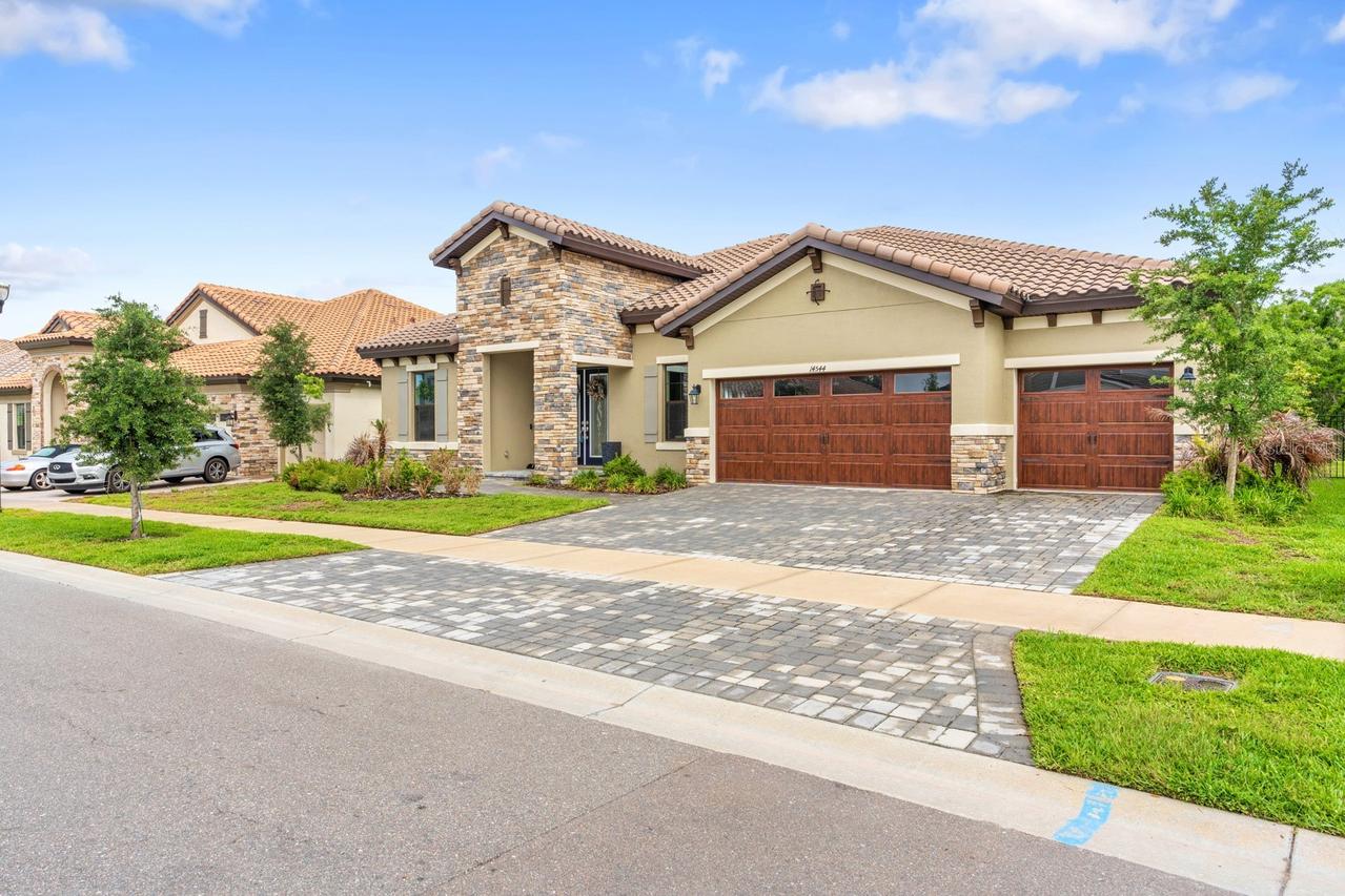 14544 Swiss Bridge Dr., Lithia, FL 33547