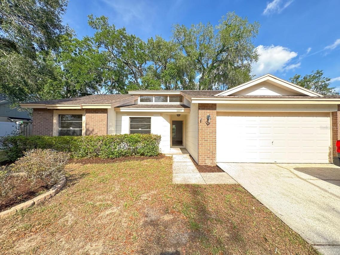 1557 Long Pond Dr., Valrico, FL 33594