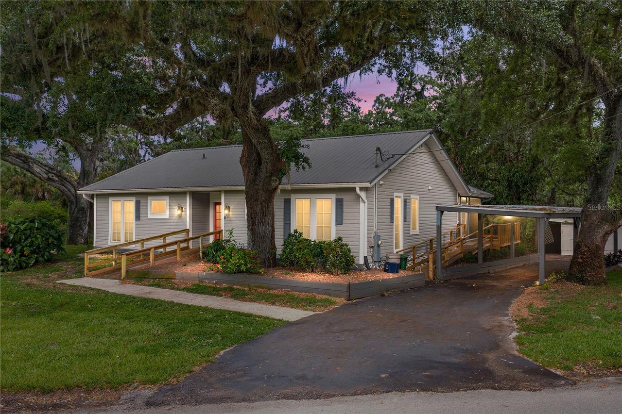 975 Caloosa Estates Dr., Labelle, FL 33935