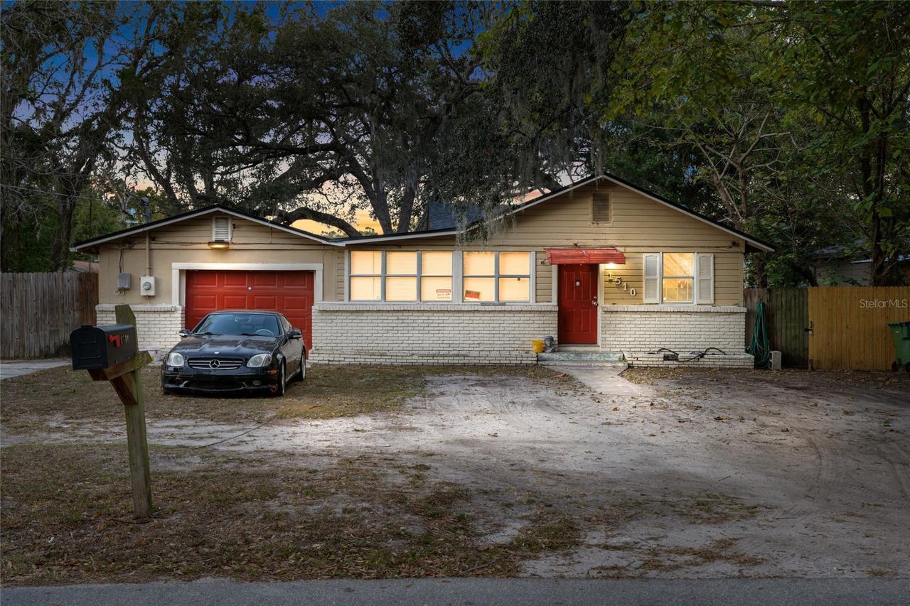1510 E 99th Ave., Tampa, FL 33612