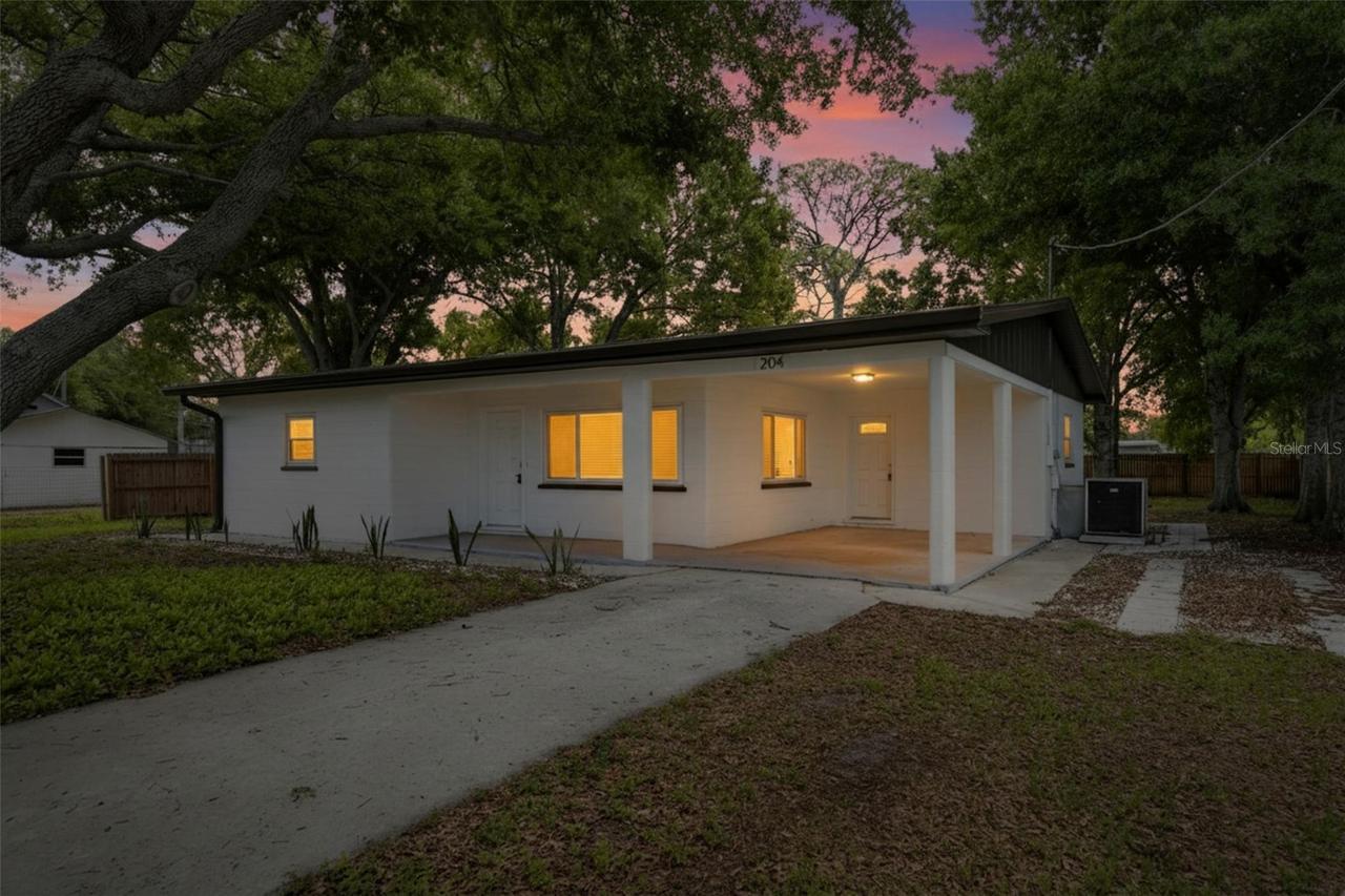 204 7th Ave., Ruskin, FL 33570