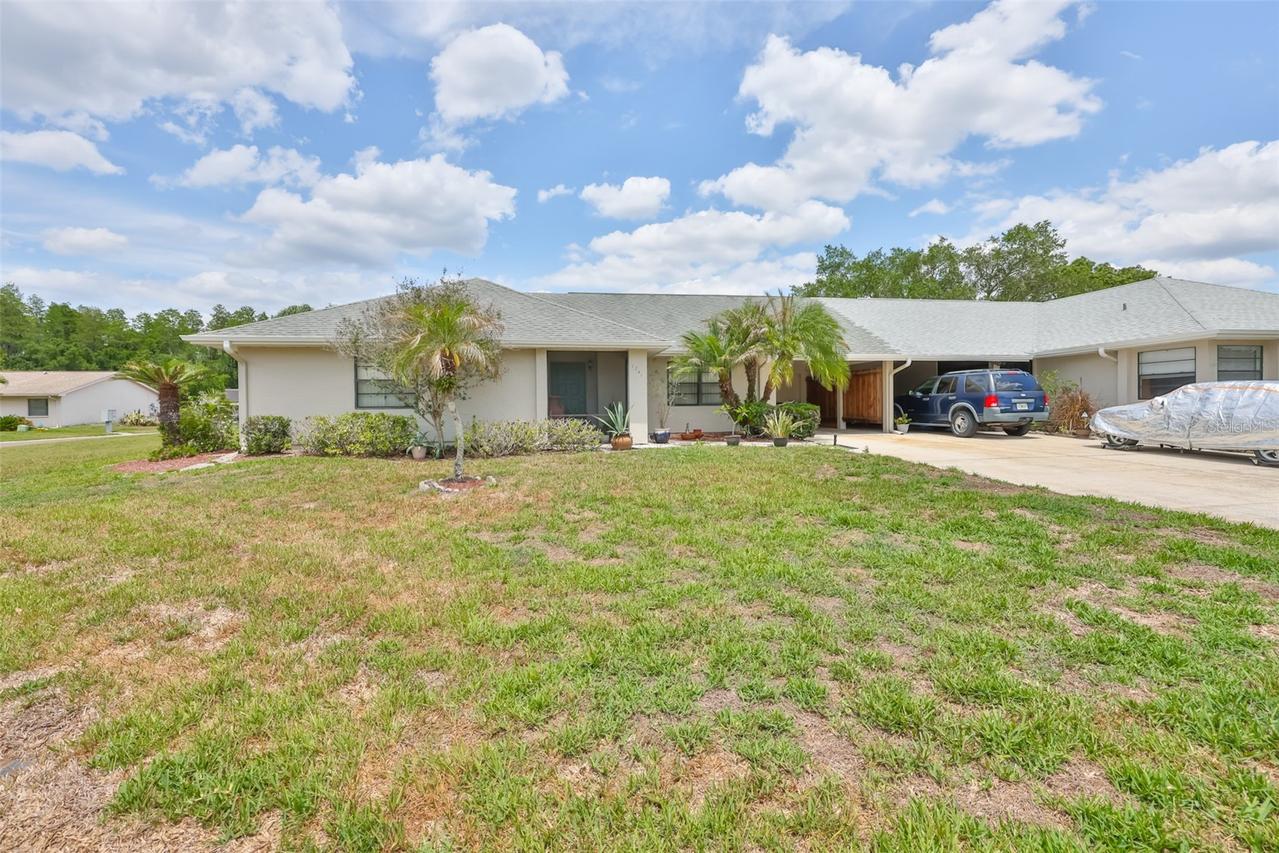 1741 Atrium Dr., Sun City Center, FL 33573