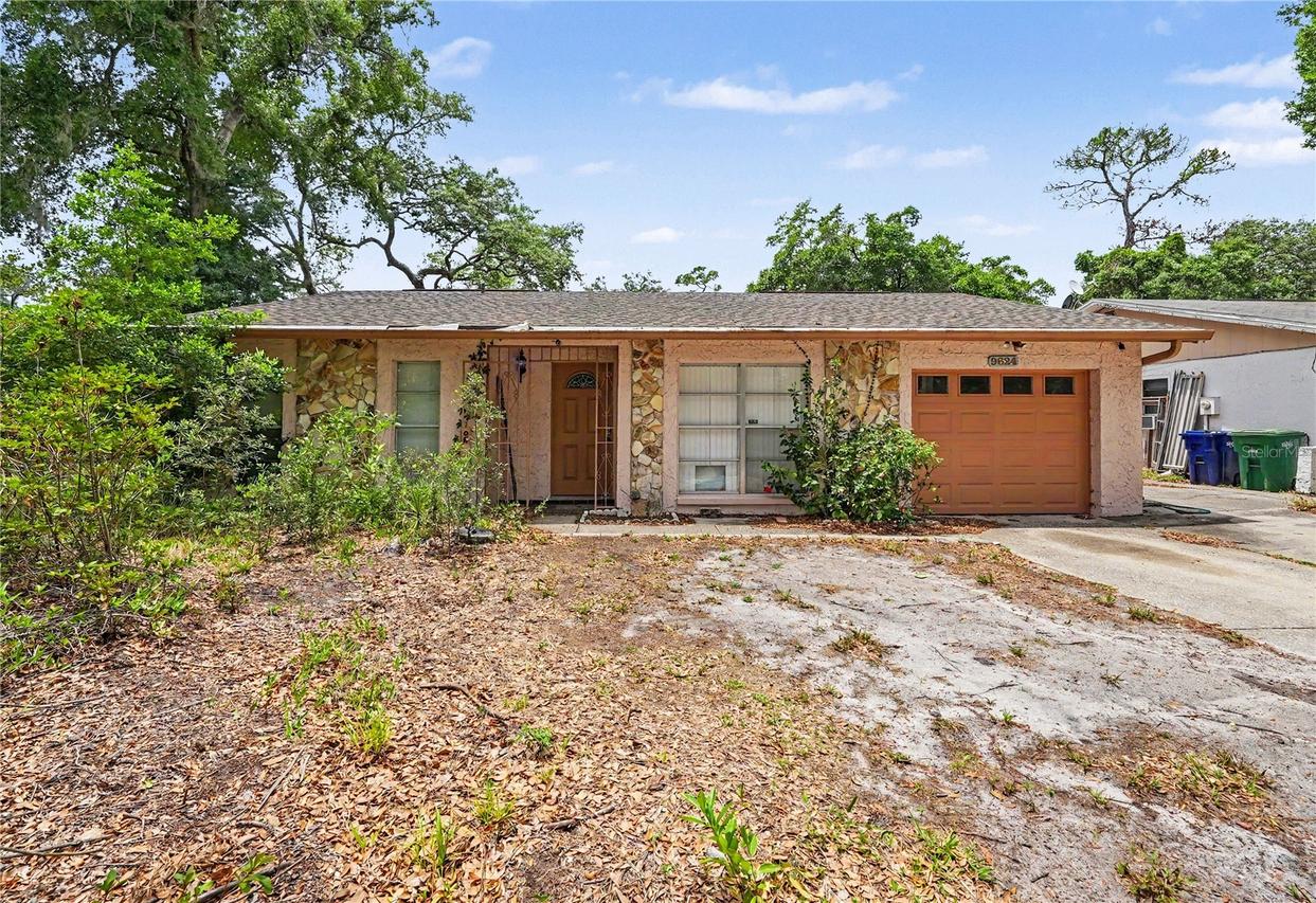 9624 Hidden Oaks Cir., Tampa, FL 33612