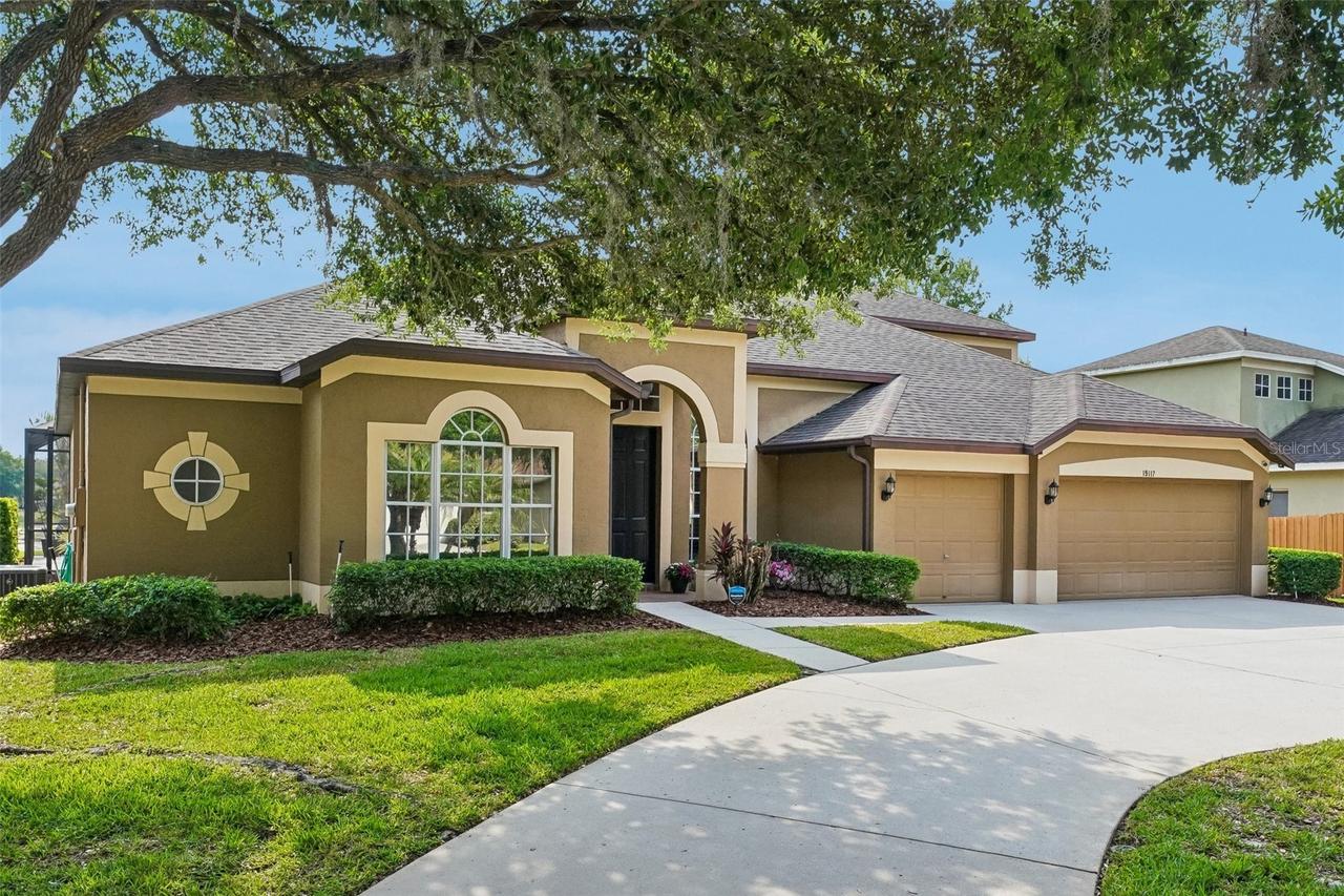 19117 Mandarin Grove Pl., Tampa, FL 33647