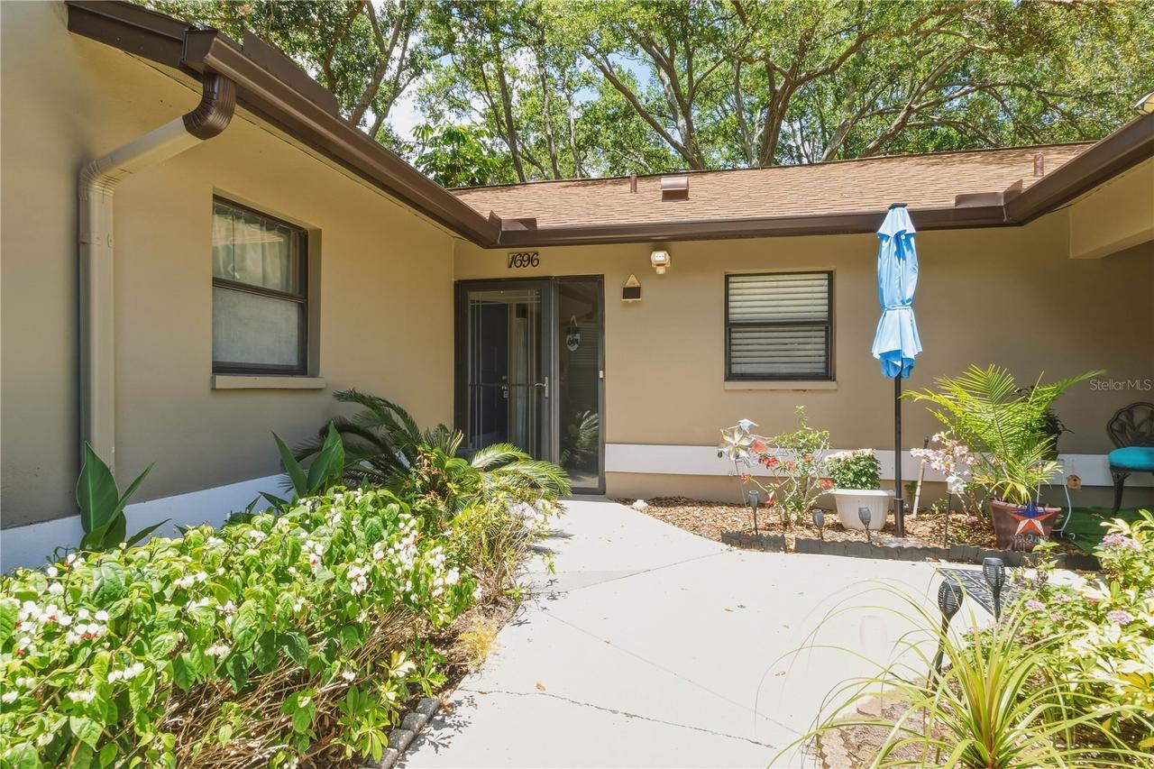 1696 Nash Court, Dunedin, FL 34698