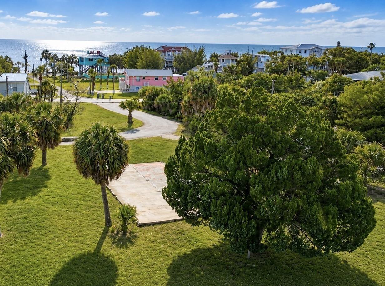 10166 Cabana St., Weeki Wachee, FL 34607
