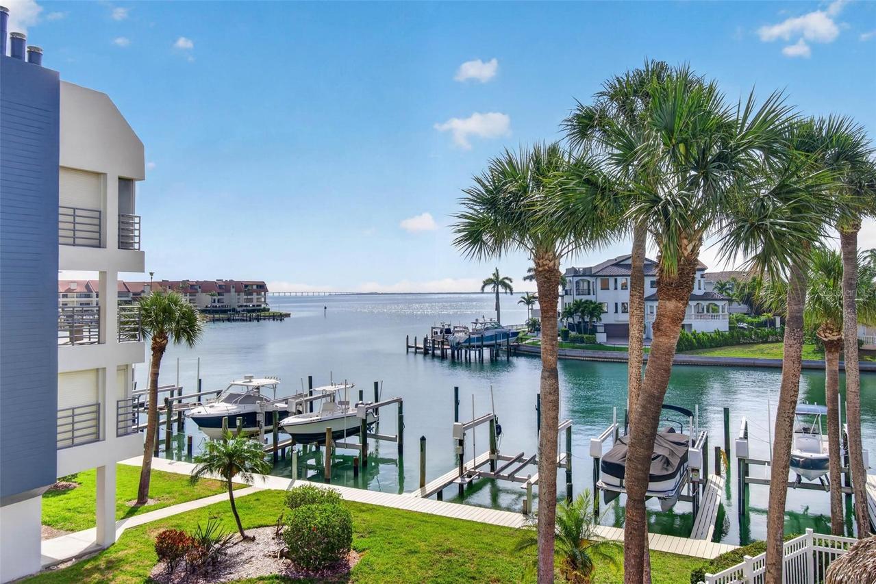 363 Pinellas Bayway #42, St Petersburg, FL 33715