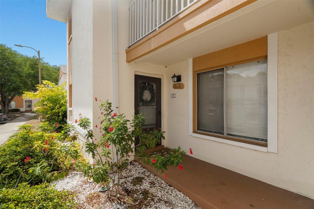 657 99th Ave. #101, St Petersburg, FL 33702