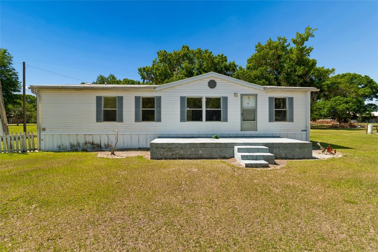 1710 Cowart Rd., Plant City, FL 33567