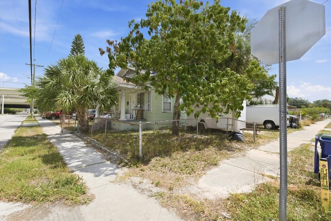 301 N 26th St. #A, Tampa, FL 33605