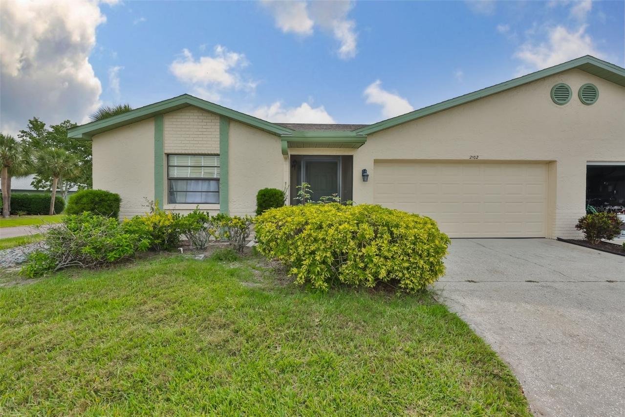 2102 Harringay St. #449, Sun City Center, FL 33573