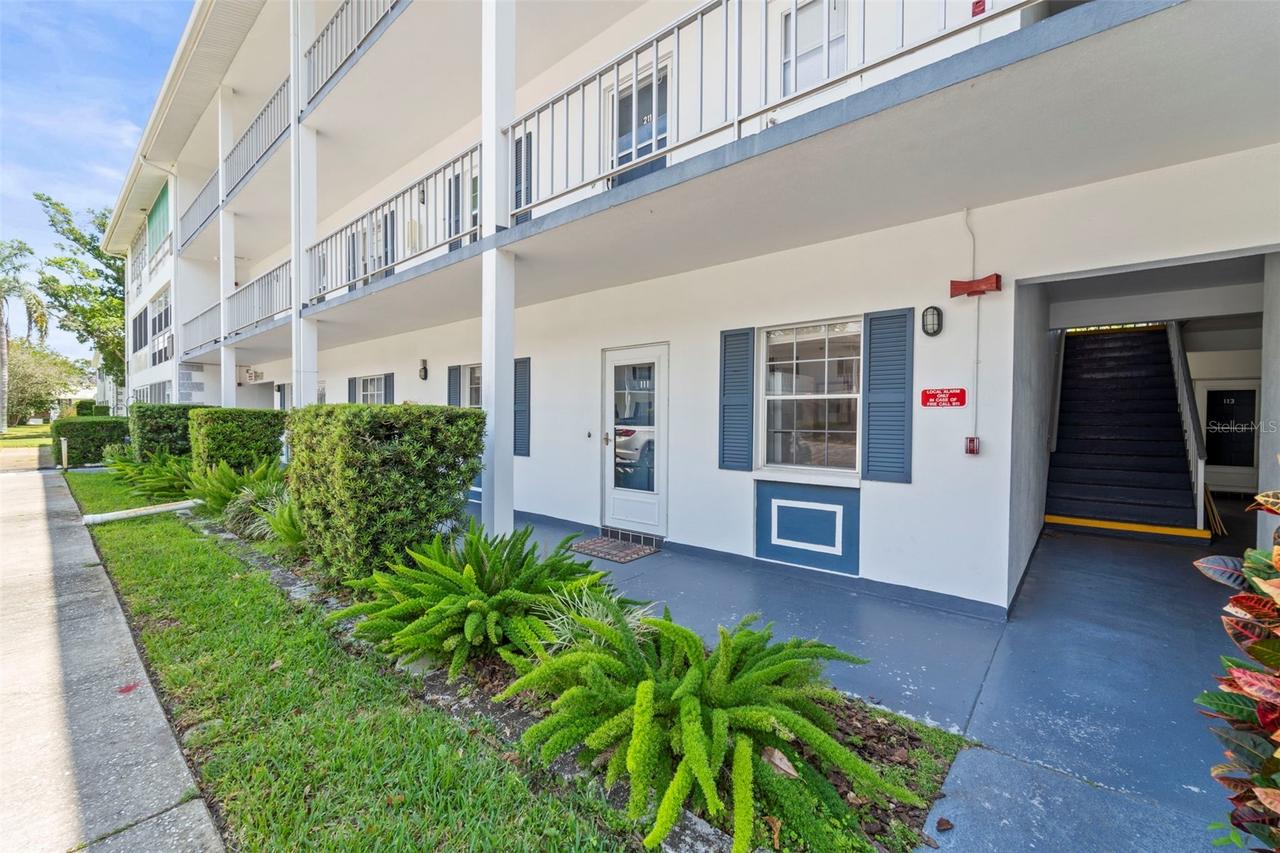 400 Glennes Ln. #111, Dunedin, FL 34698