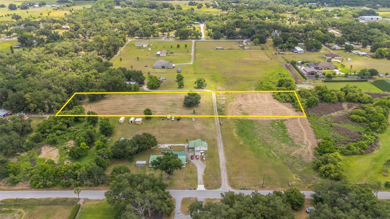6108 Farm Acres Way, Plant City, FL 33565