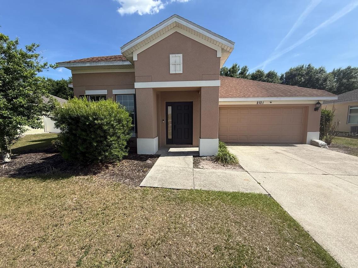 2101 Via Napoli St., Plant City, FL 33566