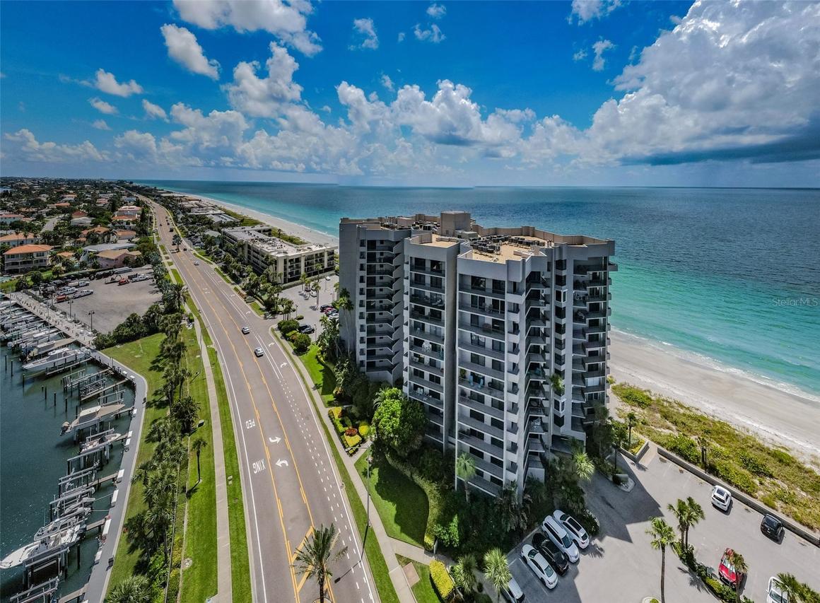 1660 Gulf Blvd. #208, Clearwater Beach, FL 33767