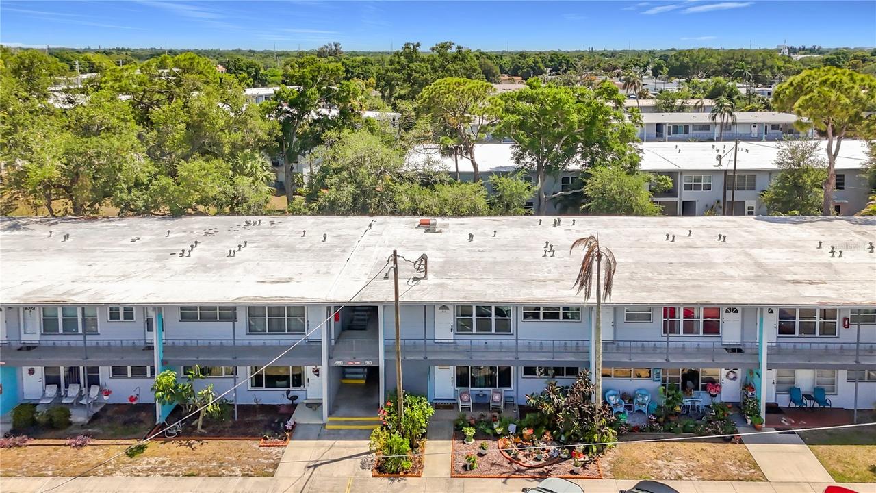 5860 43rd Ter. #1513, Kenneth City, FL 33709