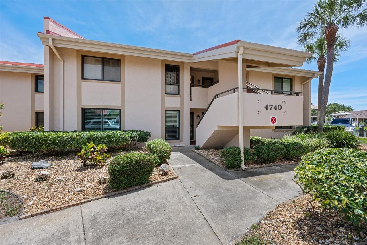 4740 Brittany Dr. #31, St Petersburg, FL 33715