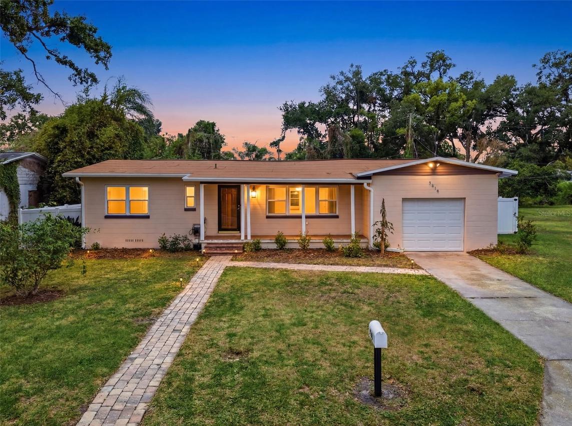 2518 W North St., Tampa, FL 33614
