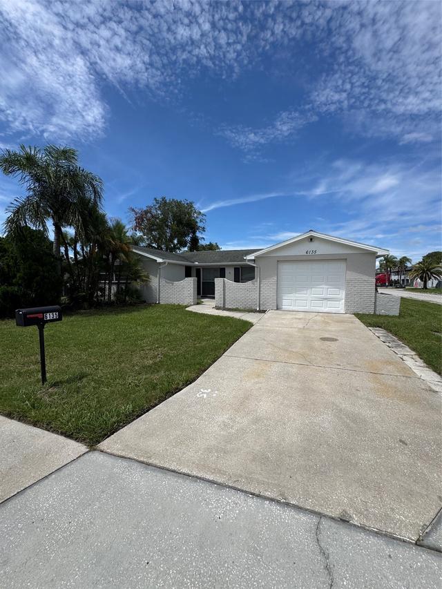 6135 Seabreeze Dr., Port Richey, FL 34668