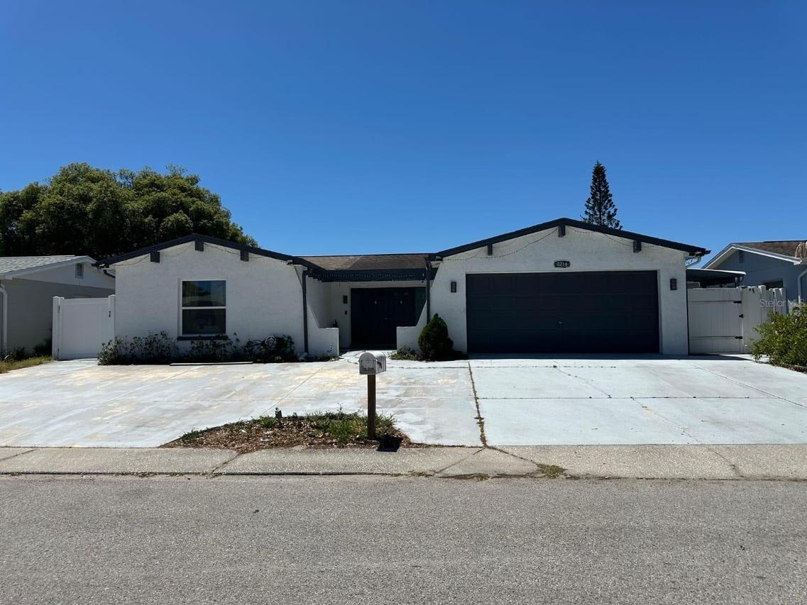 8214 Hixton Dr., Port Richey, FL 34668