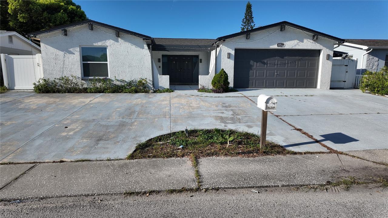 8214 Hixton Dr., Port Richey, FL 34668