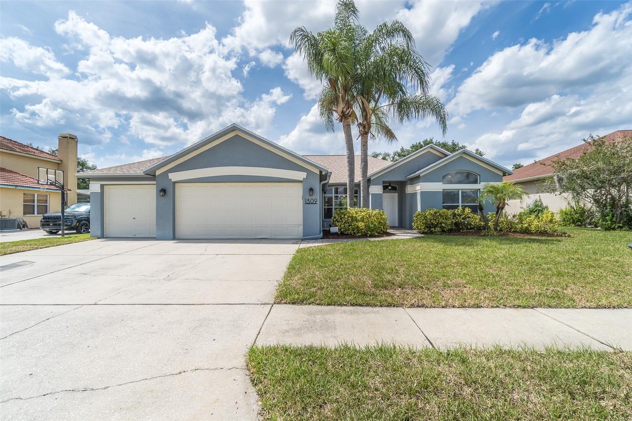 1309 Pristine Pl., Lutz, FL 33549