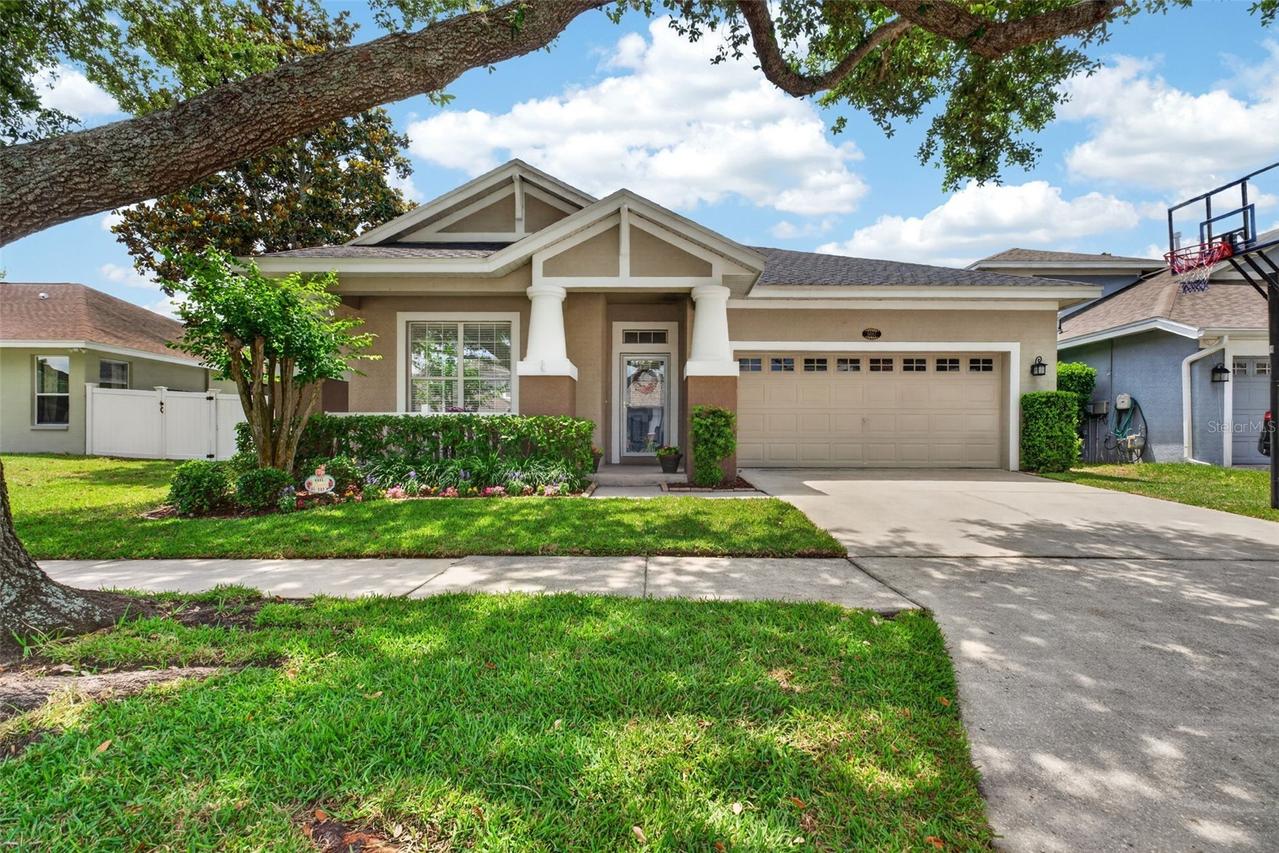 5017 Torrey Hills Ln., Lutz, FL 33558