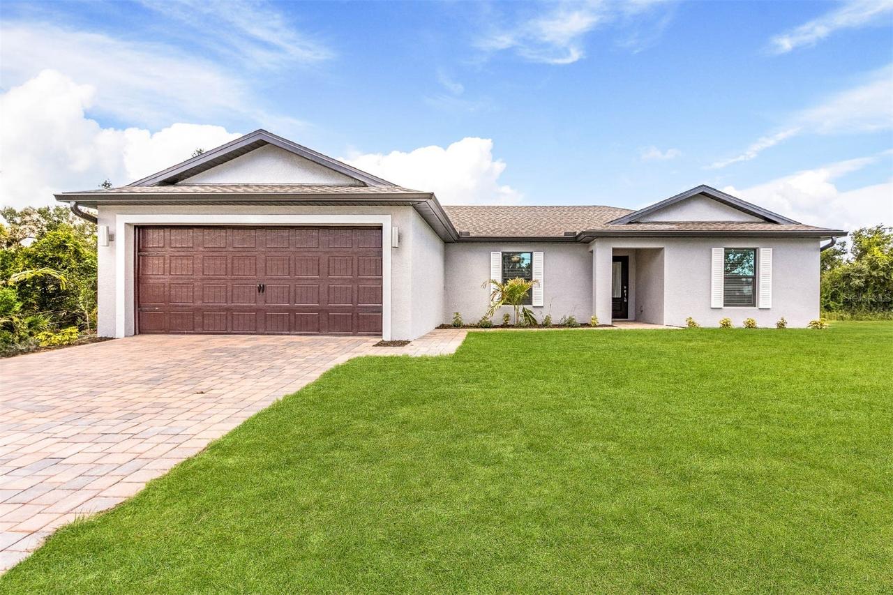 6007 Gillot Blvd., Port Charlotte, FL 33981