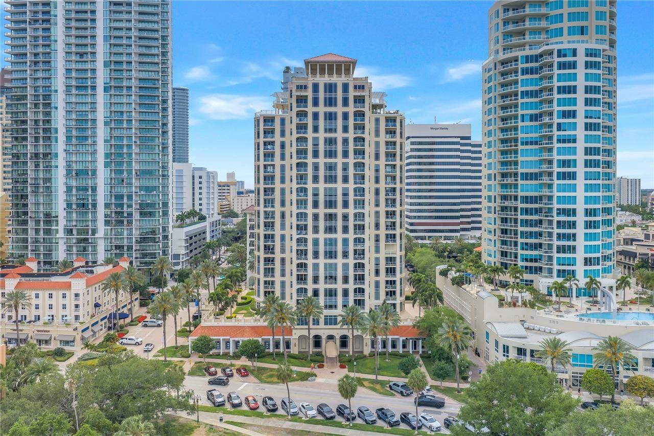 100 Beach Dr. #702, St Petersburg, FL 33701