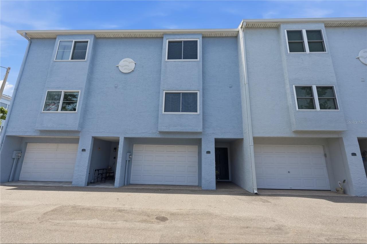 545 Pinellas Bayway #302, St Petersburg, FL 33715