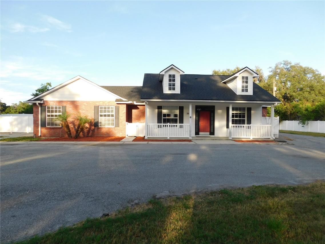 2525 N Valrico Rd., Seffner, FL 33584