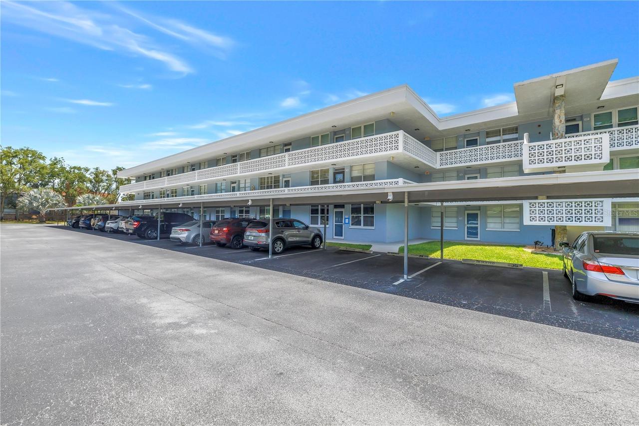 4720 Locust St. #116, St Petersburg, FL 33703