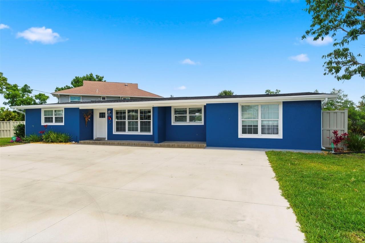 3325 W Shell Point Rd., Ruskin, FL 33570