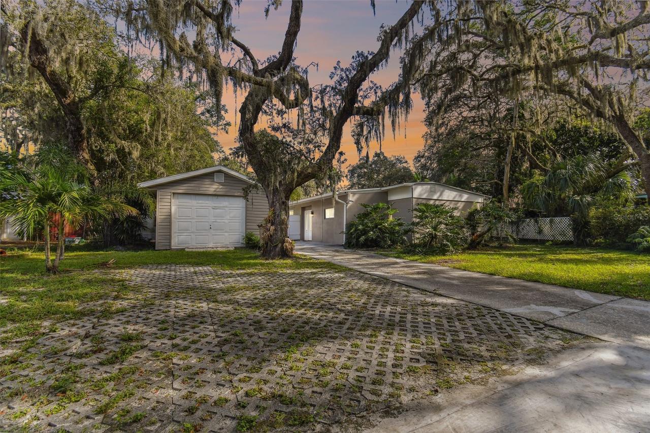 414 Joyce Ave., Temple Terrace, FL 33617