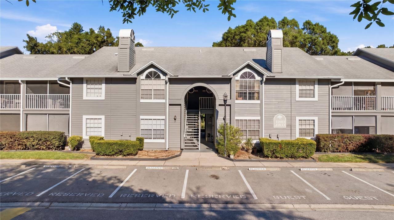 11817 Skylake Pl. #H, Temple Terrace, FL 33617