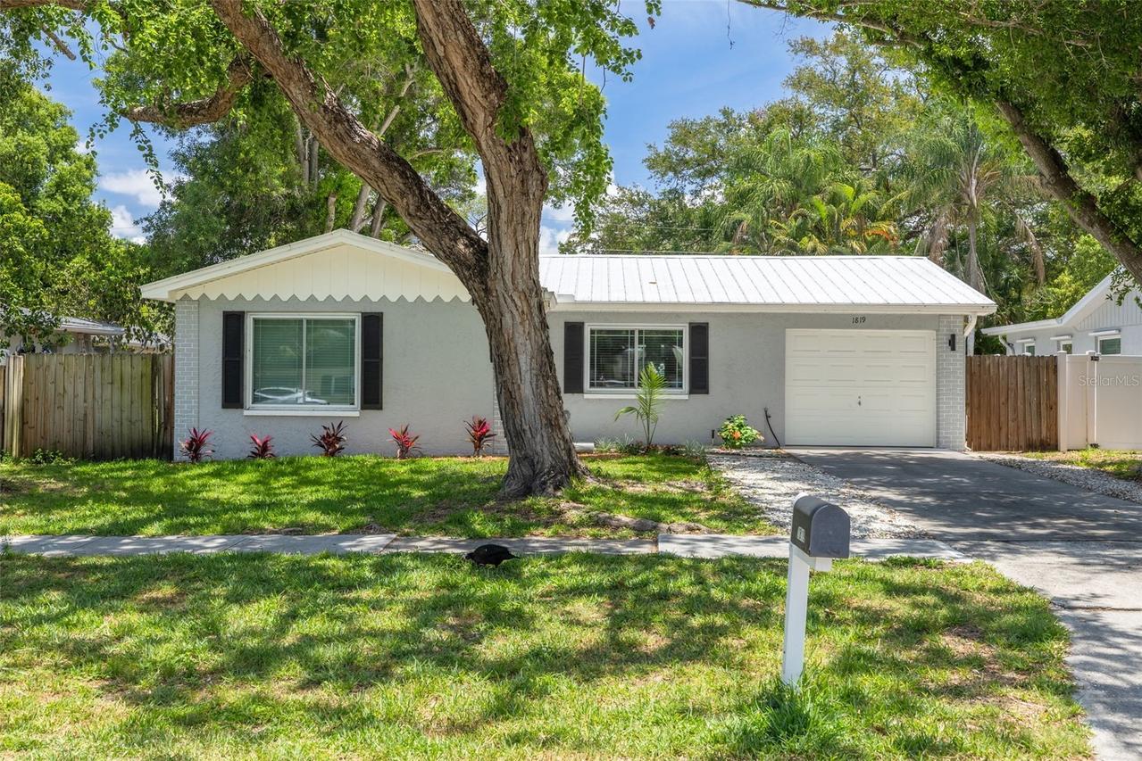 1819 West Dr., Clearwater, FL 33755